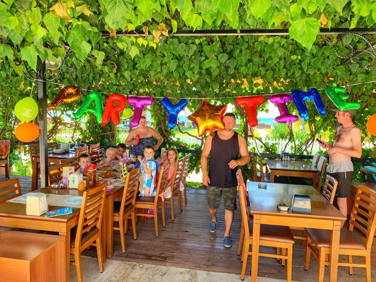Yücel Hotel Fethiye Esterno foto